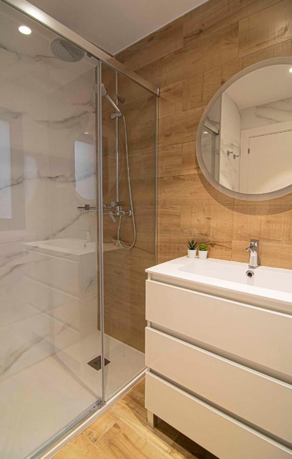 Apartamentos Leonor Màlaga Exteriér fotografie