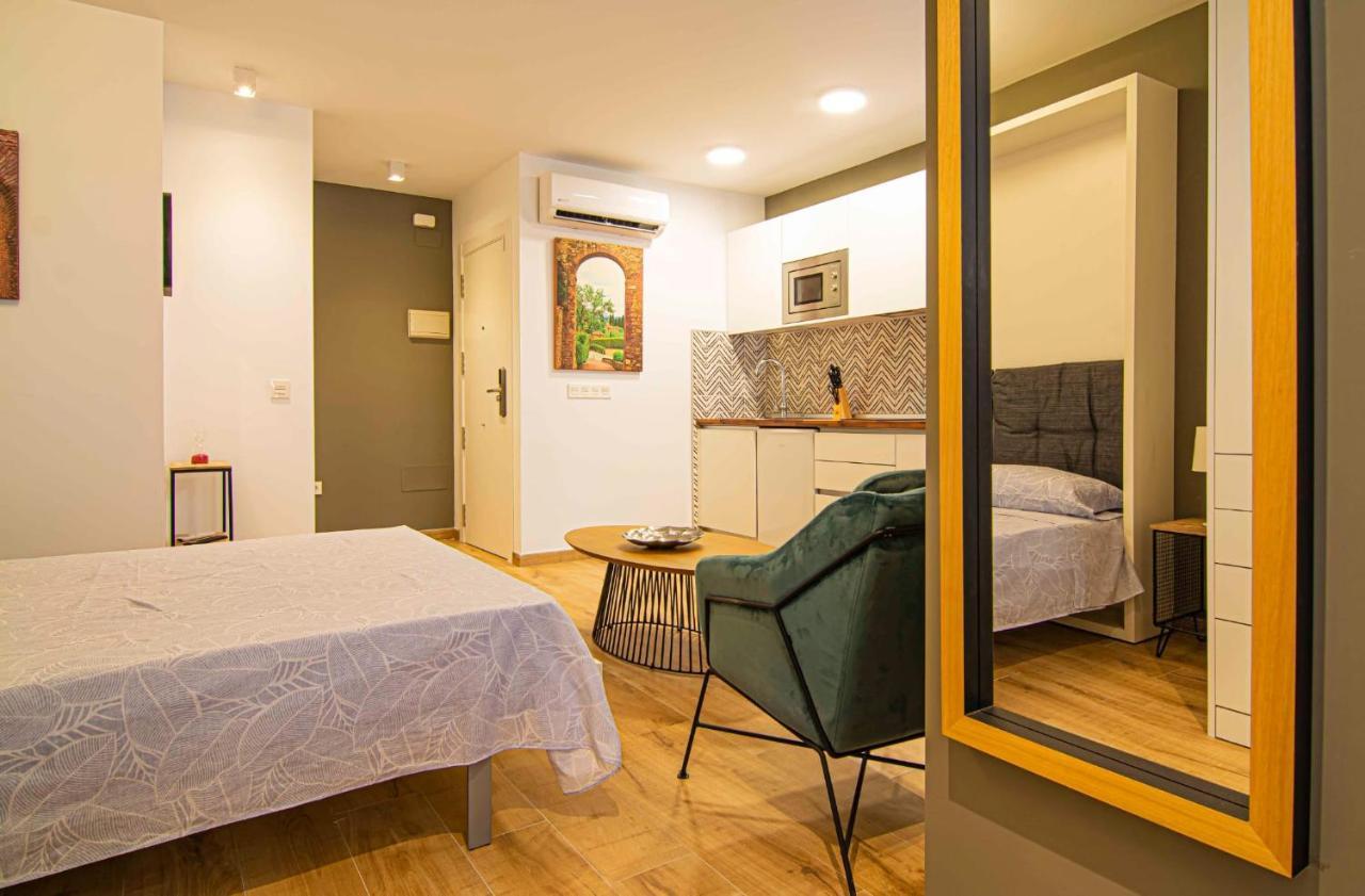 Apartamentos Leonor Màlaga Exteriér fotografie