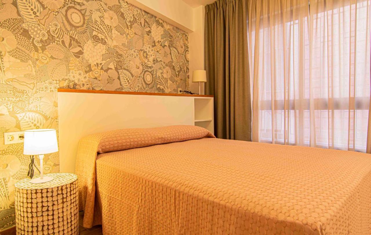 Apartamentos Leonor Màlaga Exteriér fotografie