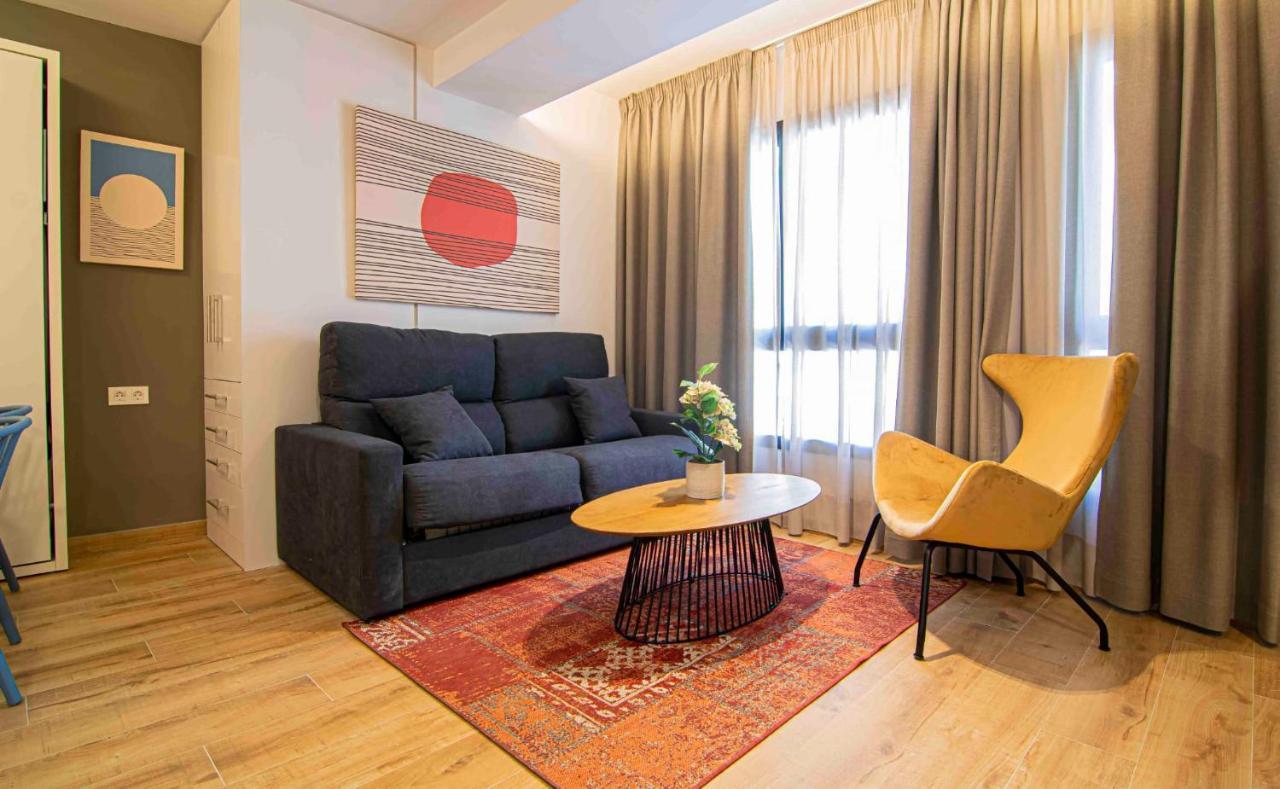 Apartamentos Leonor Màlaga Exteriér fotografie