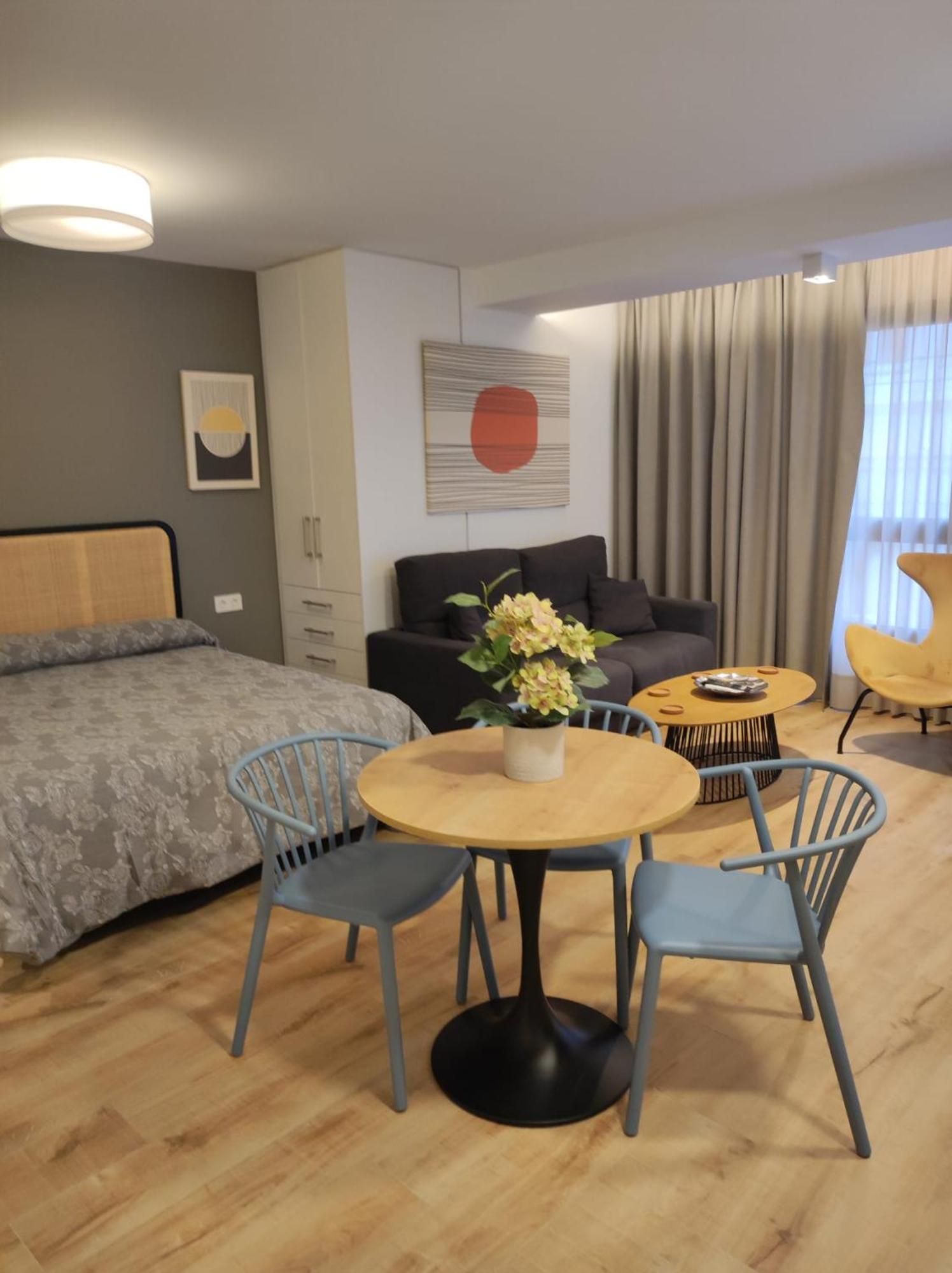 Apartamentos Leonor Màlaga Exteriér fotografie