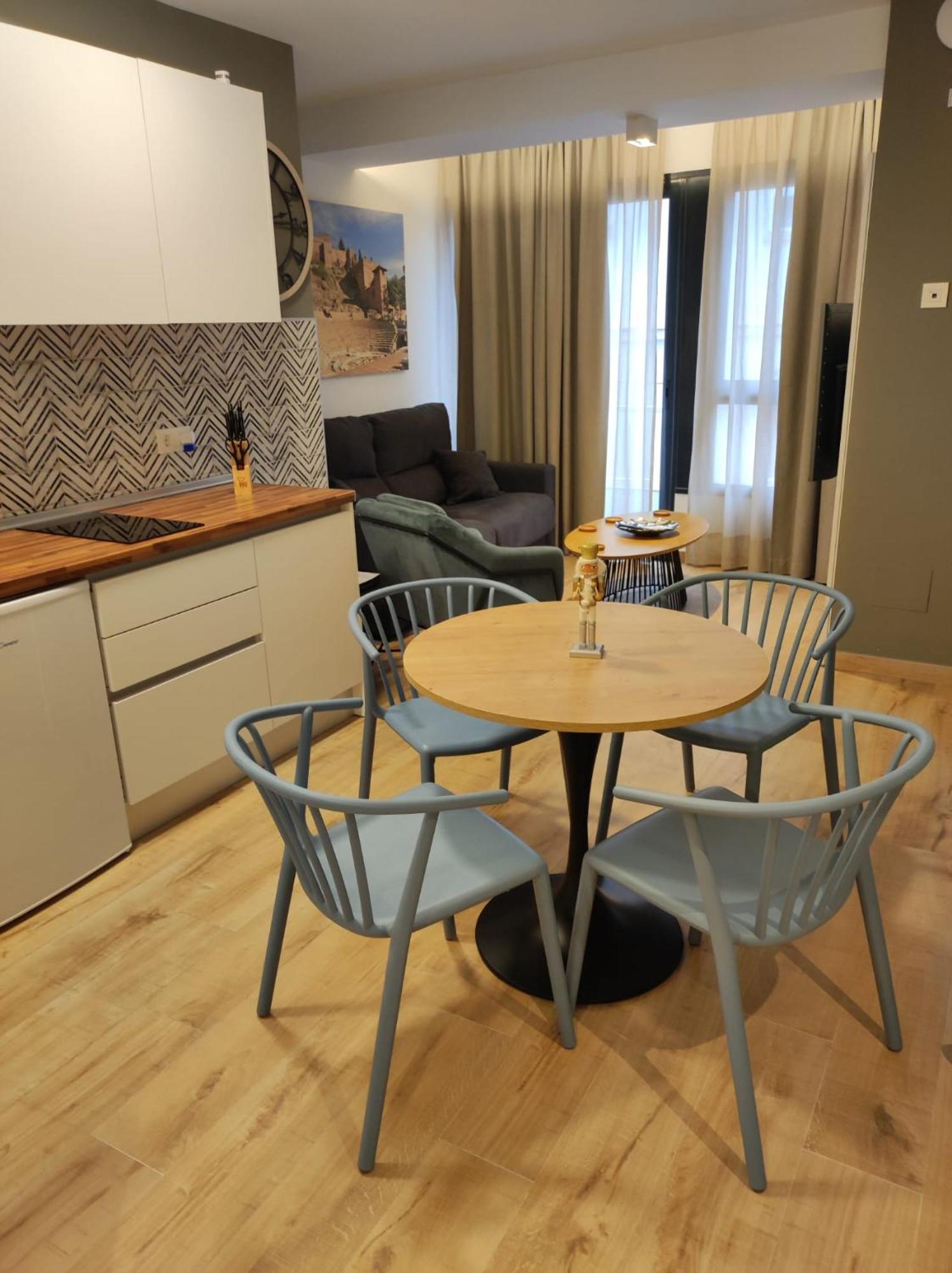 Apartamentos Leonor Màlaga Exteriér fotografie