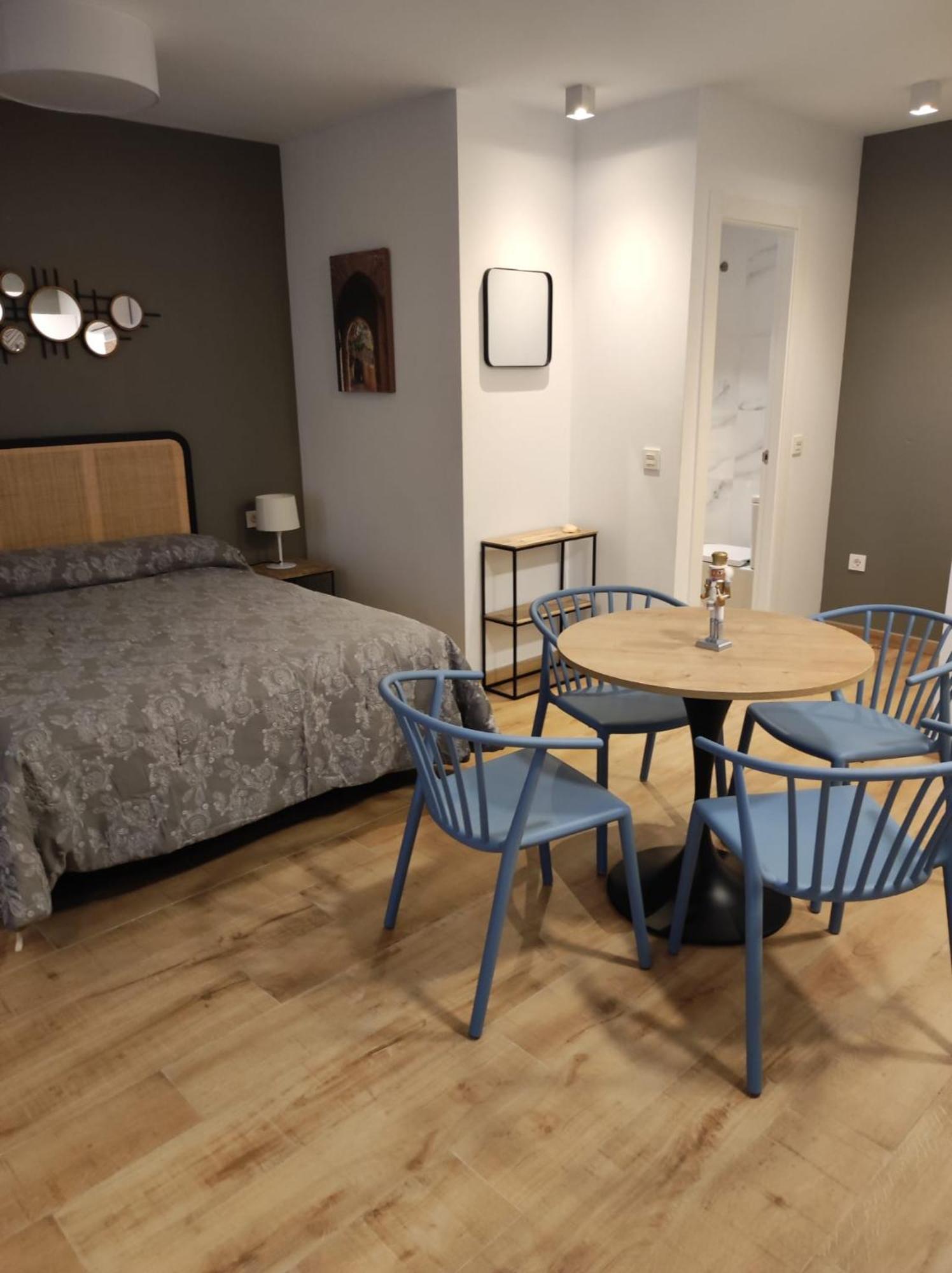 Apartamentos Leonor Màlaga Exteriér fotografie