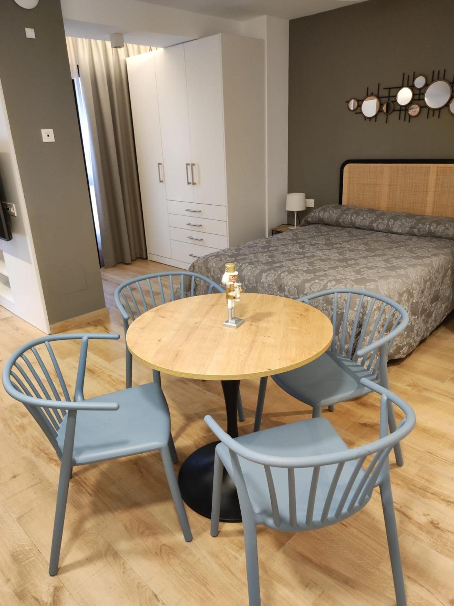 Apartamentos Leonor Màlaga Exteriér fotografie